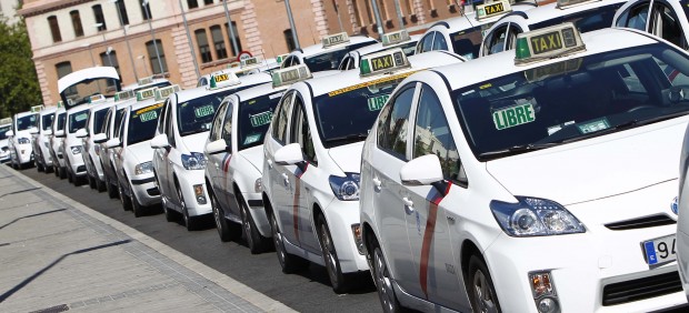 La nueva ordenanza reguladora del taxi crea polémica